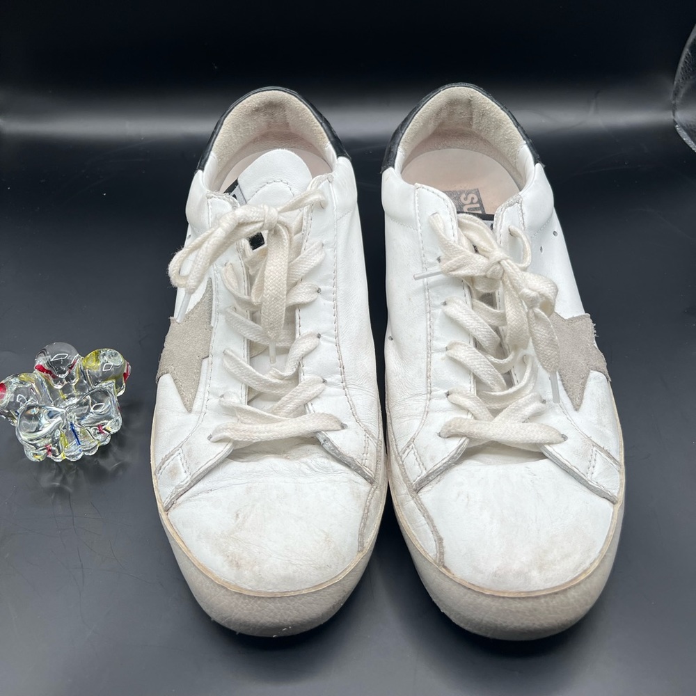 Preloved Golden Goose Superstar Classic White Leather Women’s EU 40